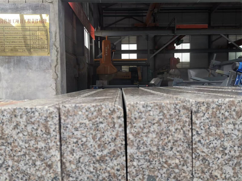 granite cutting machine