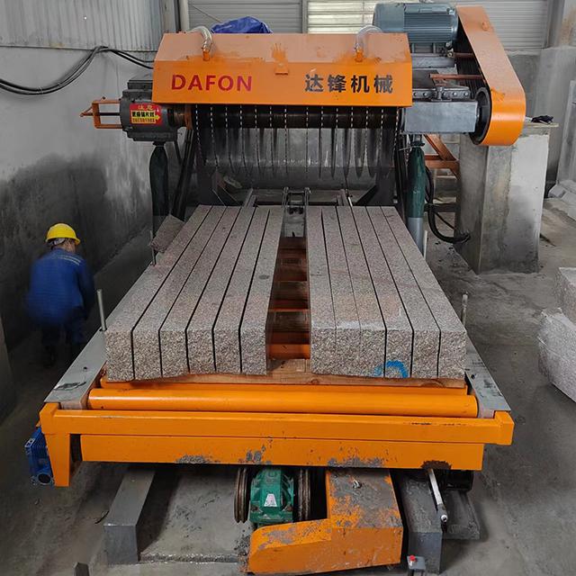 kerbstone cutting machine