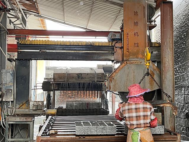 granite saw machine