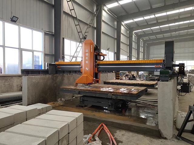 stone cutting bridge saw