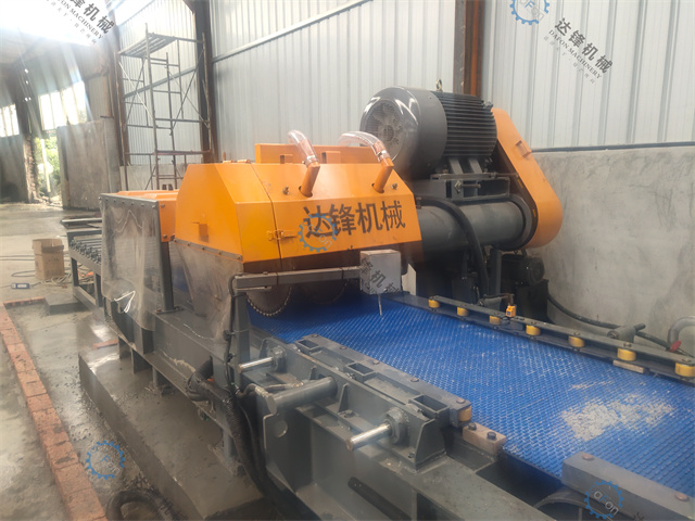 PC Imitation Stone Brick Cement Cutting Machine Line in Si Chuan,China