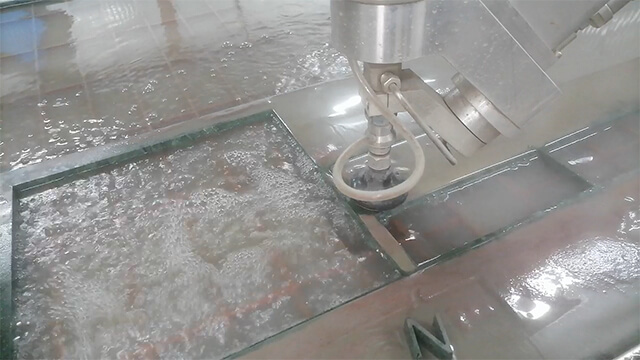 Exceptional Precision with 5-Axis Water Jet Cutting Machine