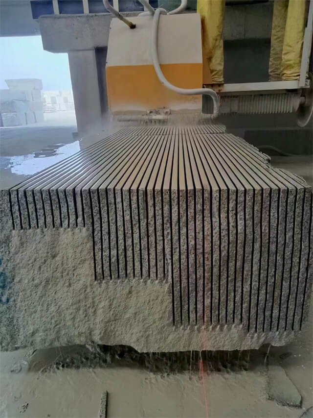 stone block cutting machine