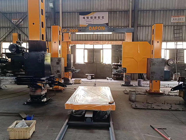 Multi-Wire Granite Cutting Machine